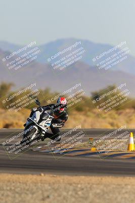 media/Dec-09-2023-SoCal Trackdays (Sat) [[76a8ac2686]]/Turn 15 Set 1 (230pm)/